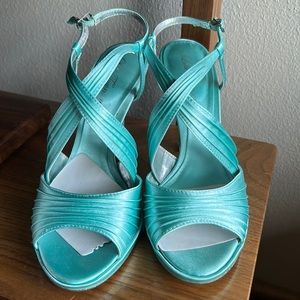 Lulu Townsend Strappy seafoam aqua Peep satin strappy heel  4”